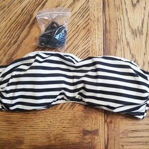Victoria Secret's Size M Swim top straps optional
